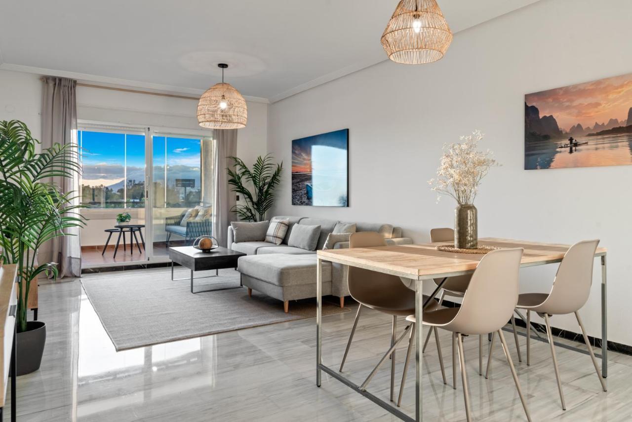 Modern Apartment - 2 Bedrooms, Beachside - Puerto Banus ماربيا المظهر الخارجي الصورة