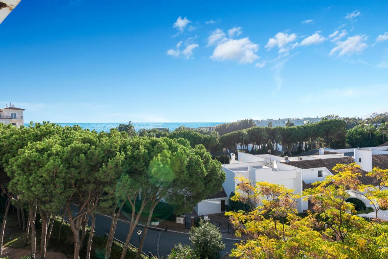 Modern Apartment - 2 Bedrooms, Beachside - Puerto Banus ماربيا المظهر الخارجي الصورة