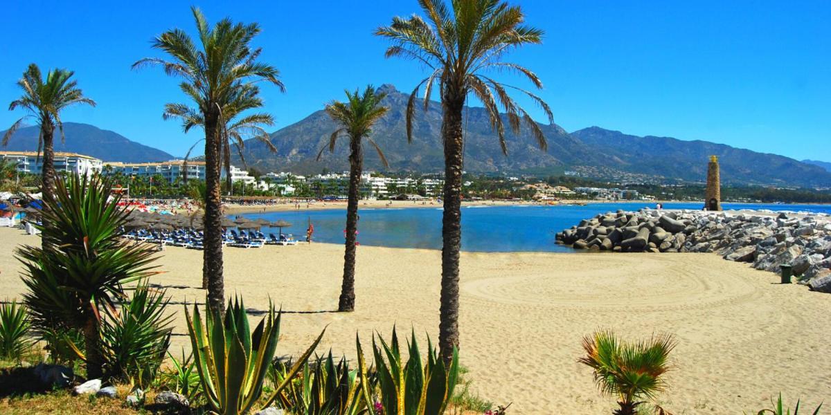 Modern Apartment - 2 Bedrooms, Beachside - Puerto Banus ماربيا المظهر الخارجي الصورة
